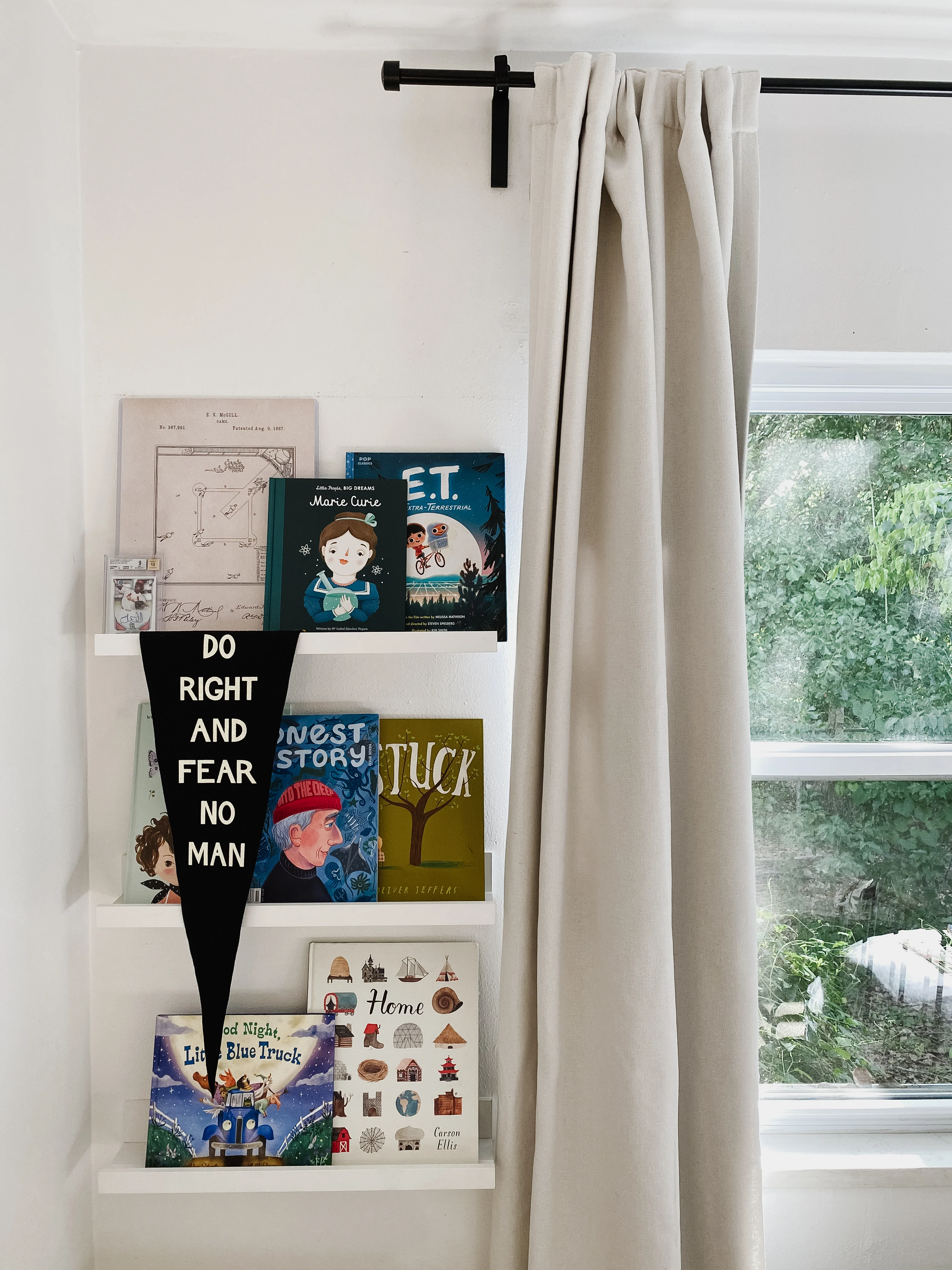 Do Right And Fear No Man Pennant - Image 3